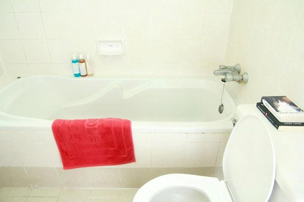 Ritratana Apartment Bangkok Oda fotoğraf